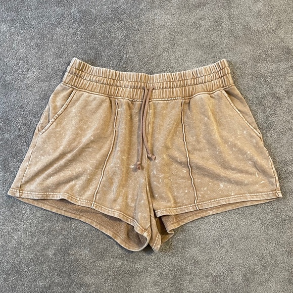 Wild Fable High Waist Tan Shorts - Picture 1 of 7